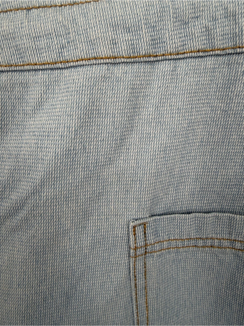 Universal Thread Light Blue Denim Capris - Picture 6 of 8